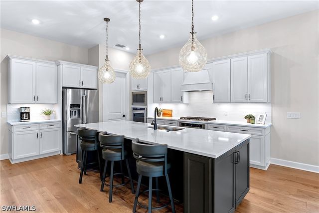 20589 Napa LOOP, Estero, FL 33928