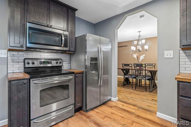 2323 Konert Road, Fenton, MO 63026