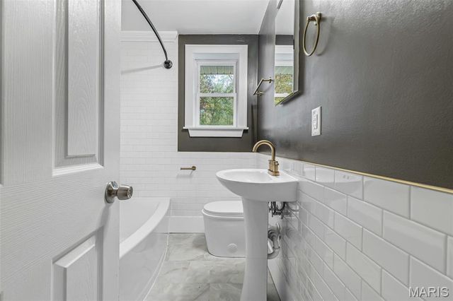 2323 Konert Road, Fenton, MO 63026