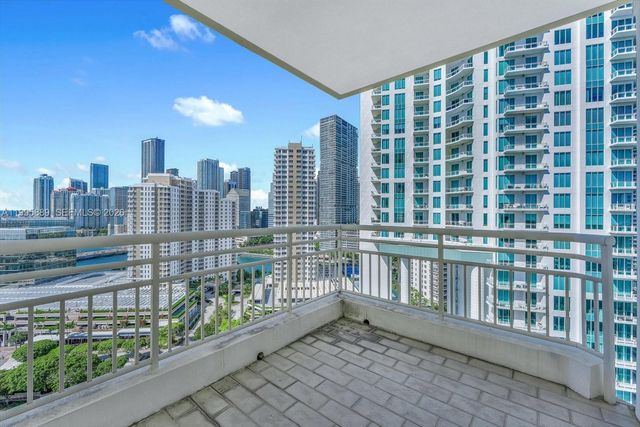 888 Brickell Key Dr 2201, Miami, FL 33131