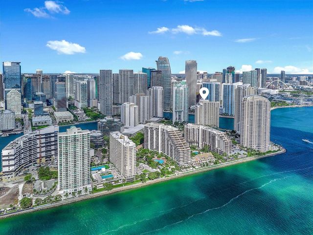888 Brickell Key Dr 2201, Miami, FL 33131