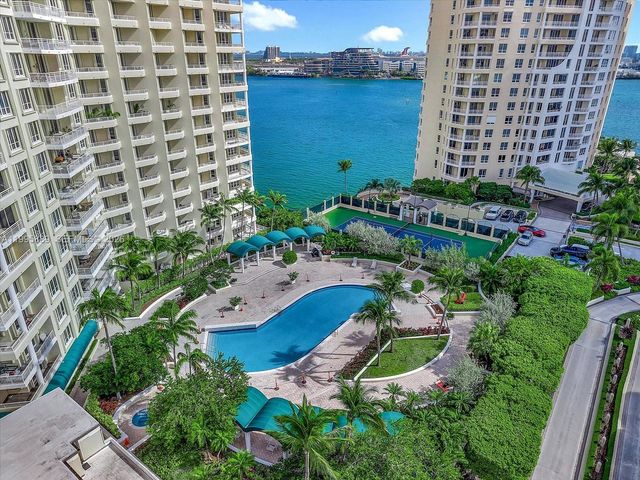 888 Brickell Key Dr 2201, Miami, FL 33131