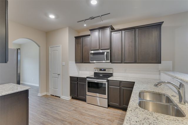 1517 Hill Top Court, Princeton, TX 75407