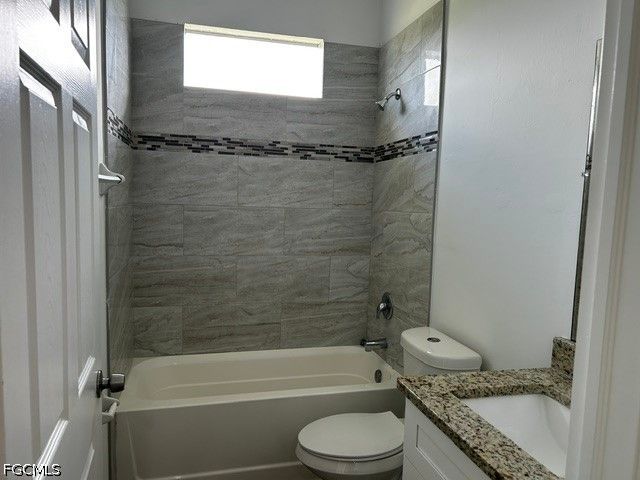 2202 Haviland AVE S, Lehigh Acres, FL 33973