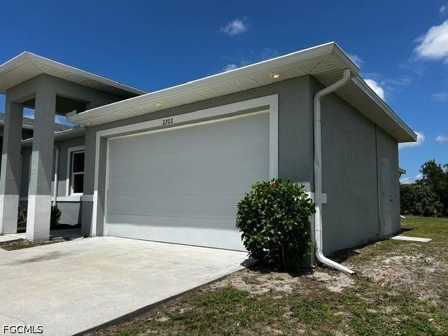 2202 Haviland AVE S, Lehigh Acres, FL 33973