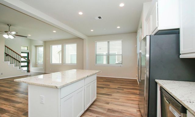 239 Biltmore Loop, Montgomery, TX 77316