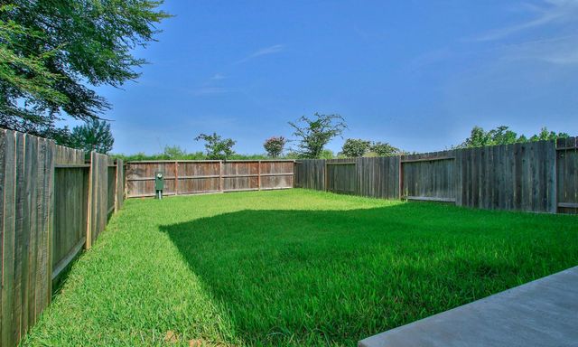 239 Biltmore Loop, Montgomery, TX 77316