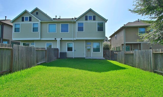 239 Biltmore Loop, Montgomery, TX 77316