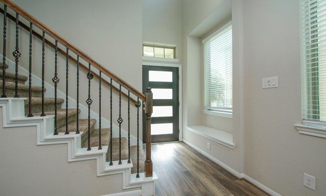 239 Biltmore Loop, Montgomery, TX 77316