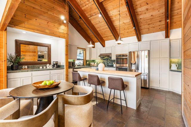 519 Wolf Tree, Truckee, CA 96161