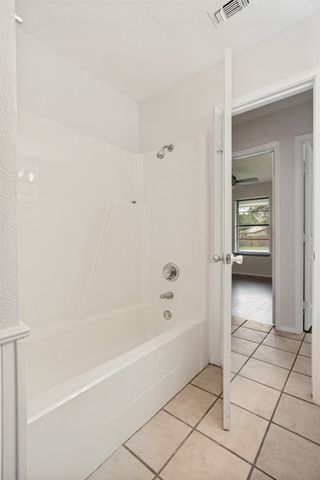 1203 Linda Lane, Cleburne, TX 76033