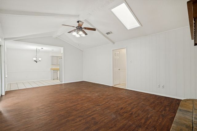 1203 Linda Lane, Cleburne, TX 76033