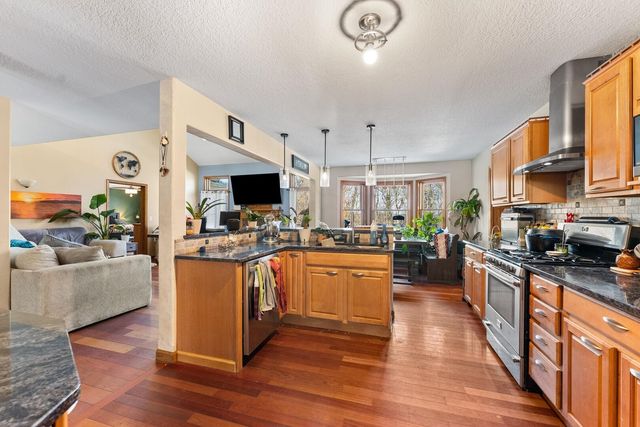 8100 149th Street W, Taylor Ridge, IL 61284