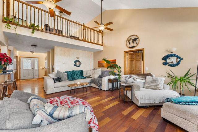 8100 149th Street W, Taylor Ridge, IL 61284