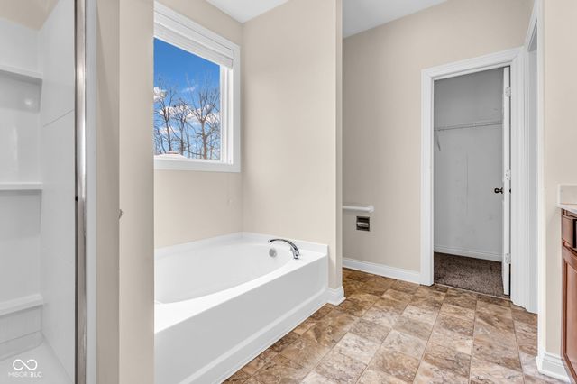 1612 Dorset Drive, Avon, IN 46123