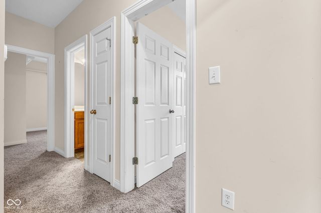 1612 Dorset Drive, Avon, IN 46123