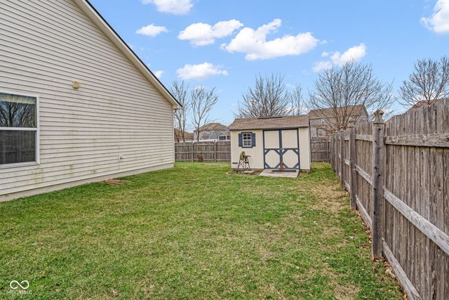 1612 Dorset Drive, Avon, IN 46123