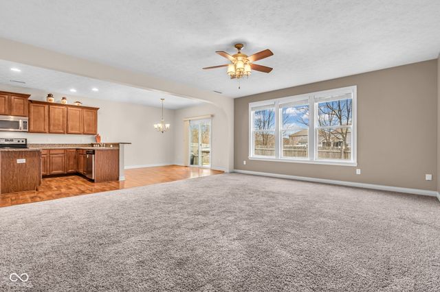 1612 Dorset Drive, Avon, IN 46123