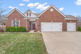 1612 Dorset Drive, Avon, IN 46123