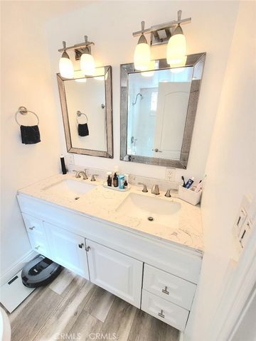 21752 Pacific Coast Hwy. 20A, Huntington Beach, CA 92646