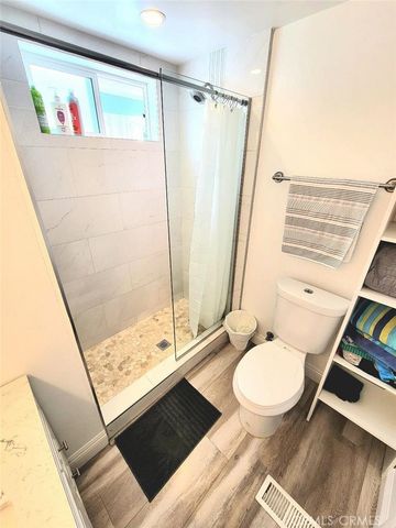 21752 Pacific Coast Hwy. 20A, Huntington Beach, CA 92646