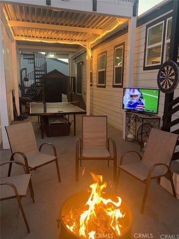 21752 Pacific Coast Hwy. 20A, Huntington Beach, CA 92646