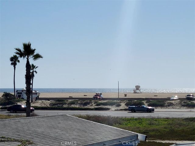 21752 Pacific Coast Hwy. 20A, Huntington Beach, CA 92646