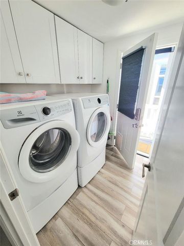 21752 Pacific Coast Hwy. 20A, Huntington Beach, CA 92646