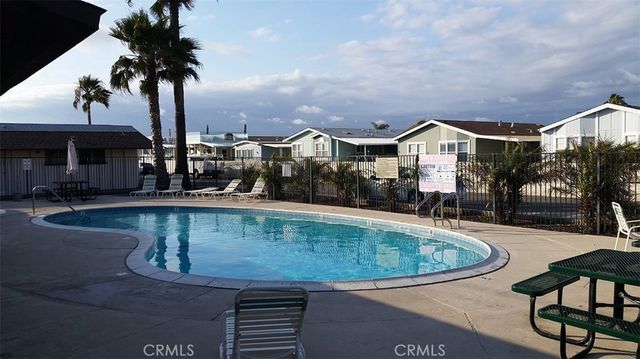 21752 Pacific Coast Hwy. 20A, Huntington Beach, CA 92646