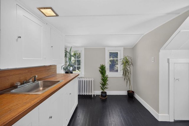 7 Carmen Ln, Orleans, MA 02653