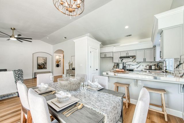 4994 W Decatur Avenue, Fresno, CA 93722