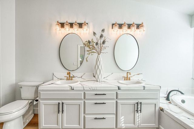 4994 W Decatur Avenue, Fresno, CA 93722