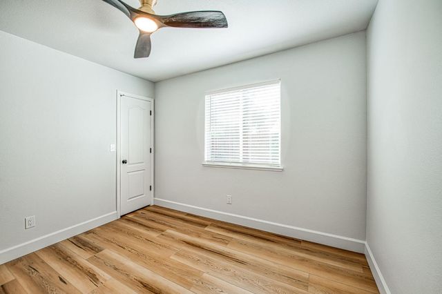 4994 W Decatur Avenue, Fresno, CA 93722