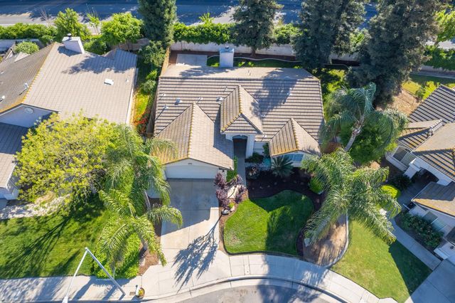 4994 W Decatur Avenue, Fresno, CA 93722