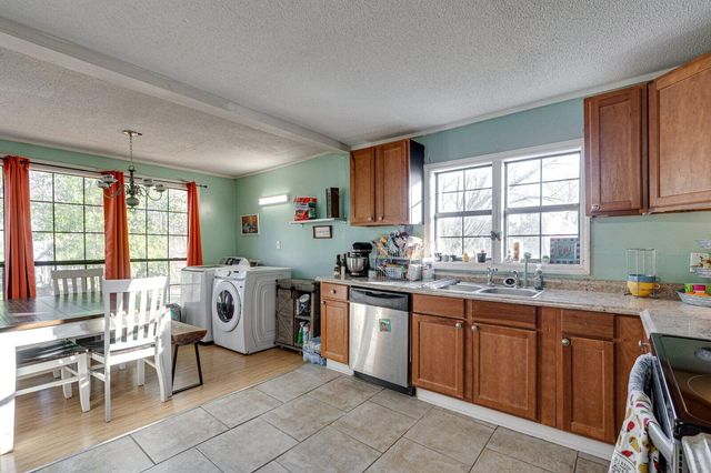 92 N Lake Terrace, Rossville, GA 30741