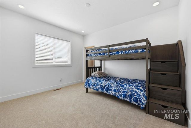 353 Castlebury St, Middleton, ID 83644