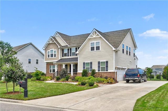 2068 Roger McClung LN, Virginia Beach, VA 23456