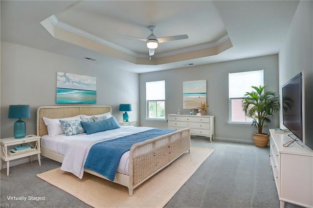 2068 Roger McClung LN, Virginia Beach, VA 23456