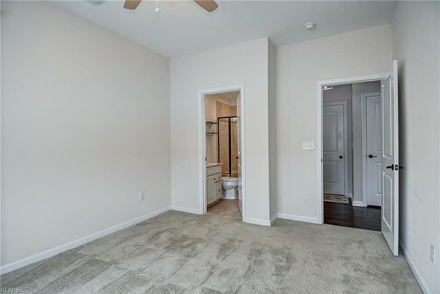 2068 Roger McClung LN, Virginia Beach, VA 23456