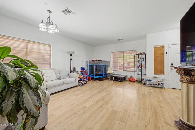 6922 S 50TH Glen, Laveen, AZ 85339