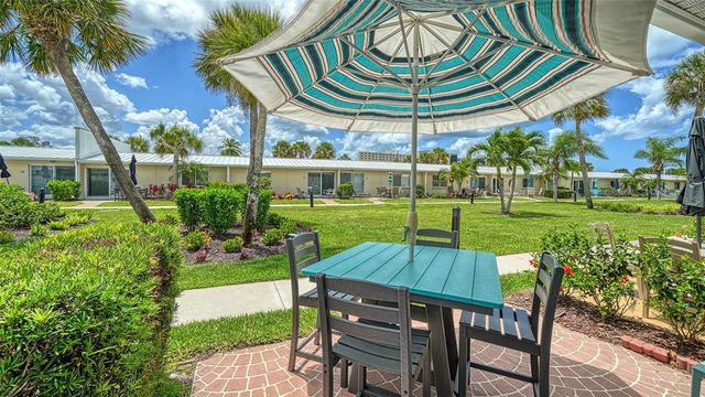5830 MIDNIGHT PASS ROAD 32, Sarasota, FL 34242