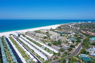 5830 MIDNIGHT PASS ROAD 32, Sarasota, FL 34242