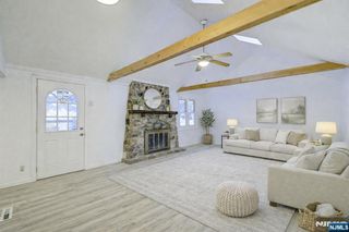 240 Acabonack Road, Vernon, NJ 07422