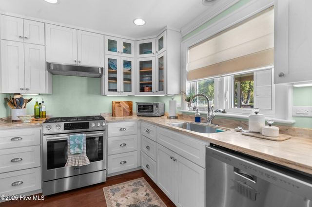 459 Ironwood Drive, Bolivia, NC 28422