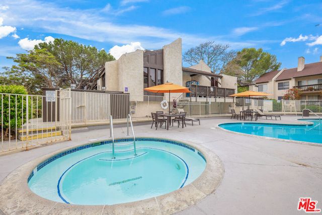 7105 Summertime Lane, Culver City, CA 90230