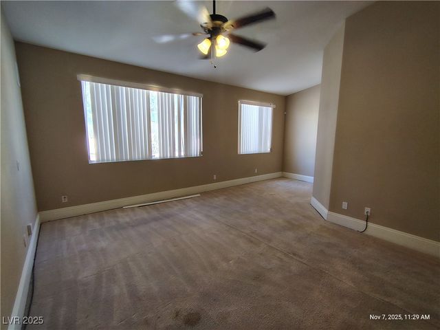 9160 VALLEY SPRING Court NA, Las Vegas, NV 89147