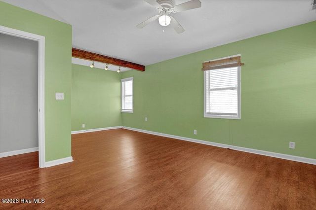 712 Channel Boulevard, Holly Ridge, NC 28445