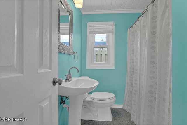 712 Channel Boulevard, Holly Ridge, NC 28445