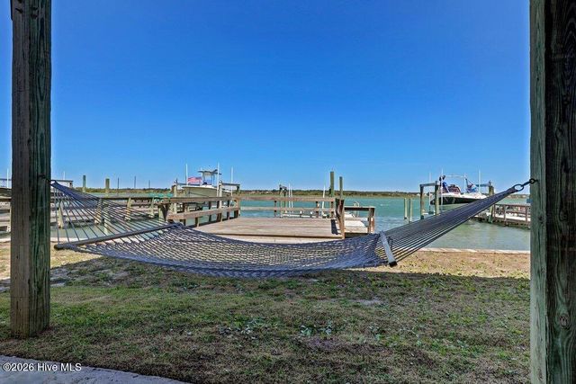 712 Channel Boulevard, Holly Ridge, NC 28445