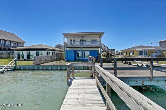 712 Channel Boulevard, Holly Ridge, NC 28445